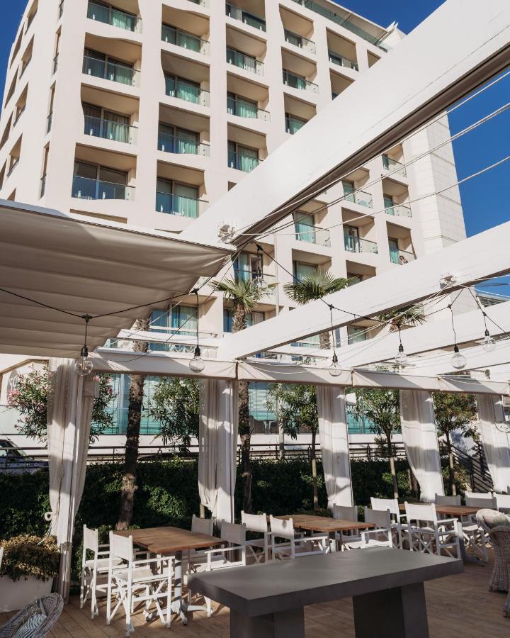 Excelsior Hotel, Spa & Lido Pesaro Exterior photo