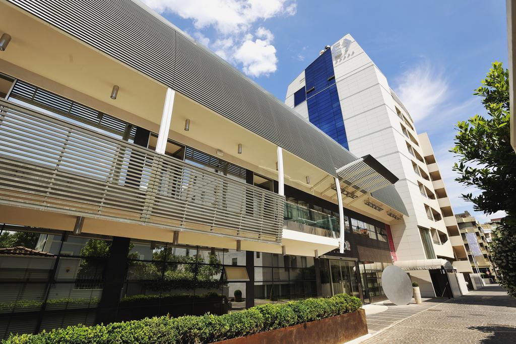 Excelsior Hotel, Spa & Lido Pesaro Exterior photo